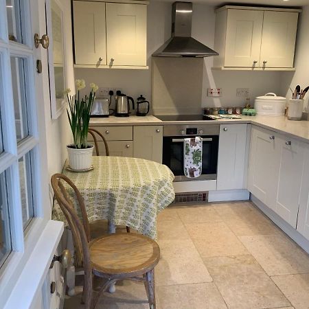 Masons Cottage, An Idyllic Retreat In An Area Of Outstanding Beauty, Close To Blenheim Palace, Oxford & The Cotswolds Stonesfield Kültér fotó