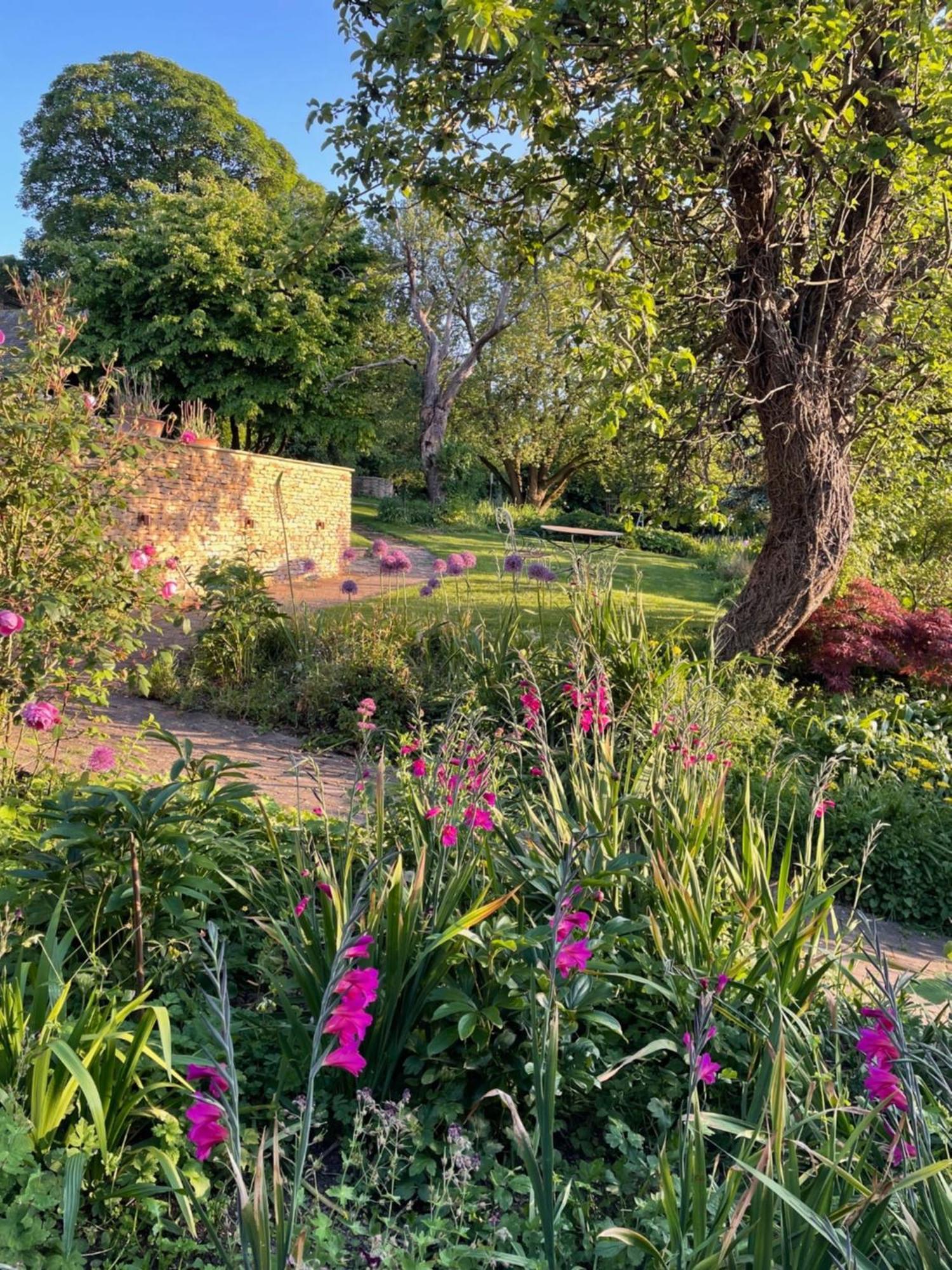 Masons Cottage, An Idyllic Retreat In An Area Of Outstanding Beauty, Close To Blenheim Palace, Oxford & The Cotswolds Stonesfield Kültér fotó